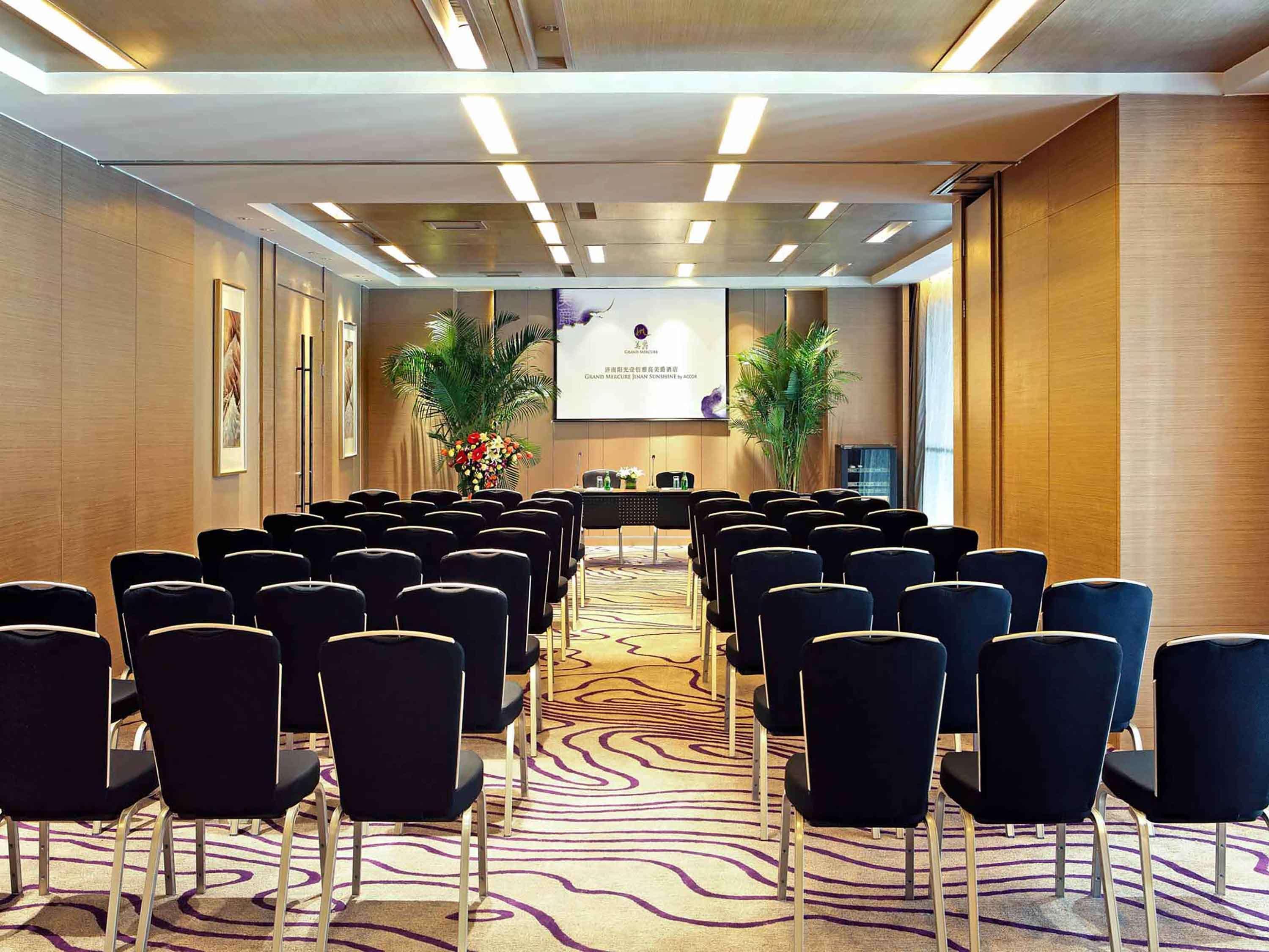 Grand Mercure Jinan Sunshine Екстер'єр фото