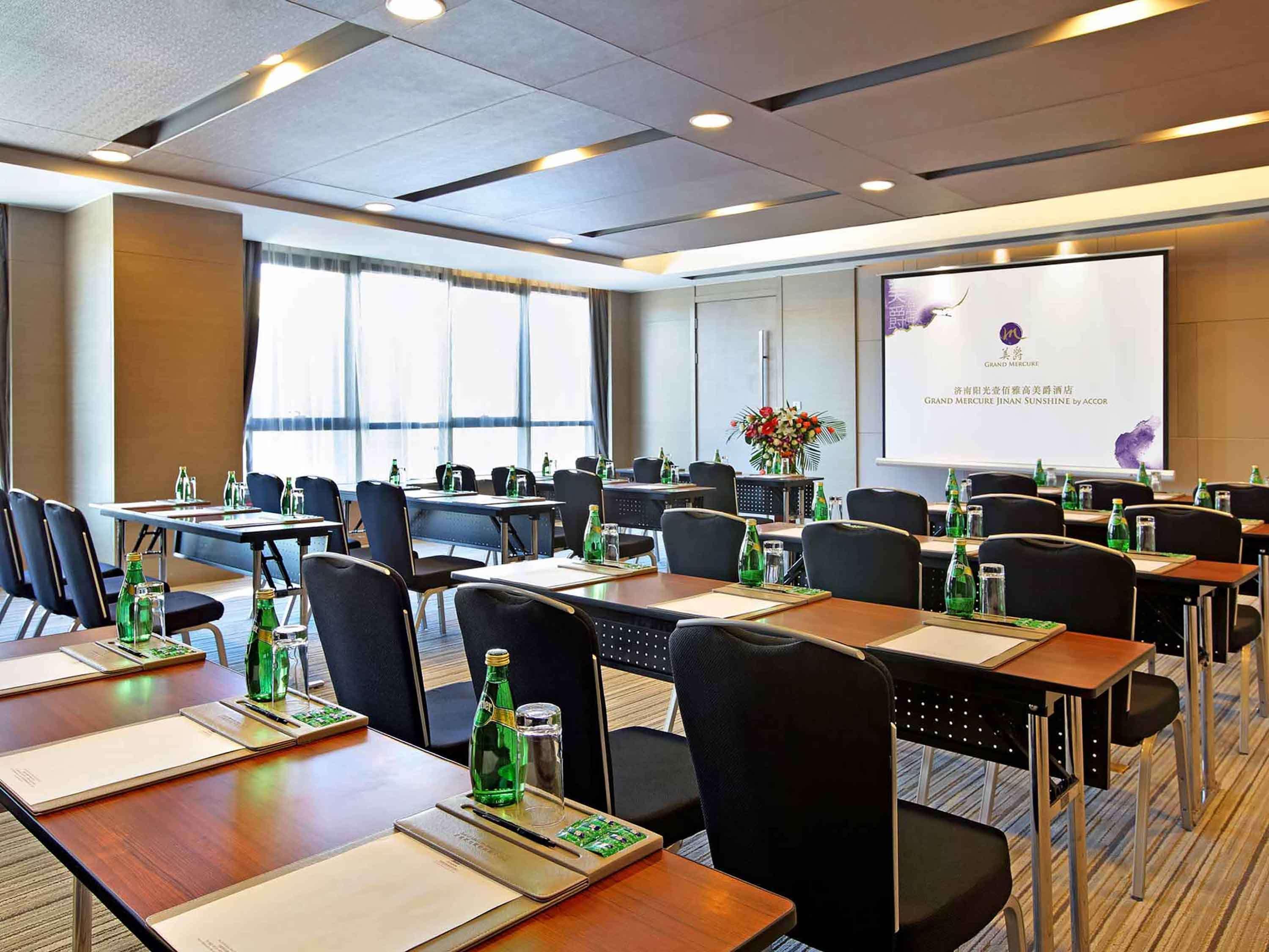 Grand Mercure Jinan Sunshine Екстер'єр фото